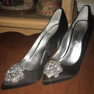 Satin Nine West Pumps